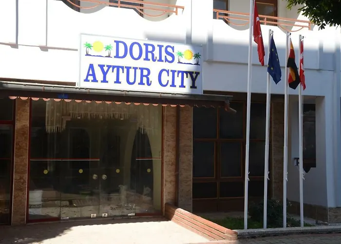 Doris Aytur
