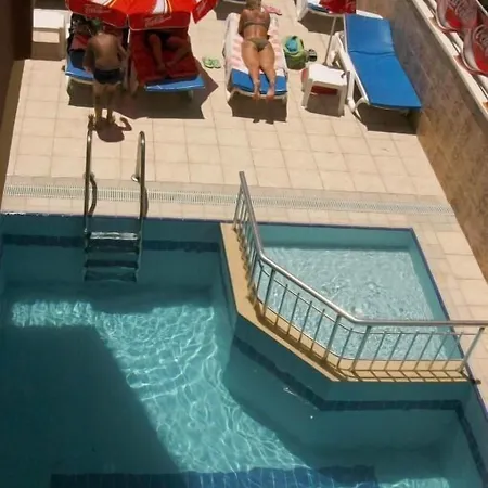 호텔 Doris Aytur 3*