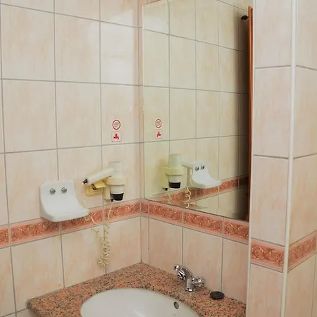 Hotel Doris Aytur