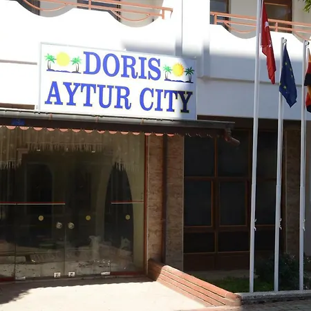 Doris Aytur