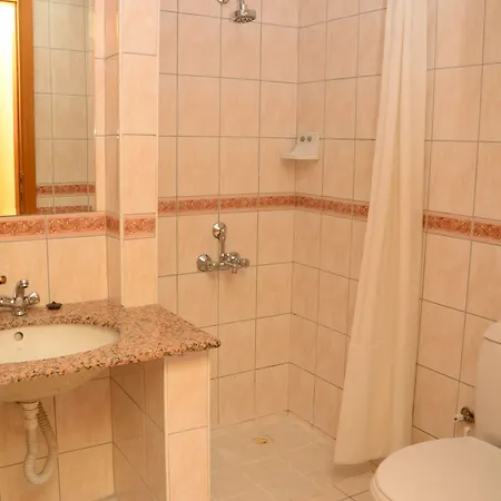 Doris Aytur Алания